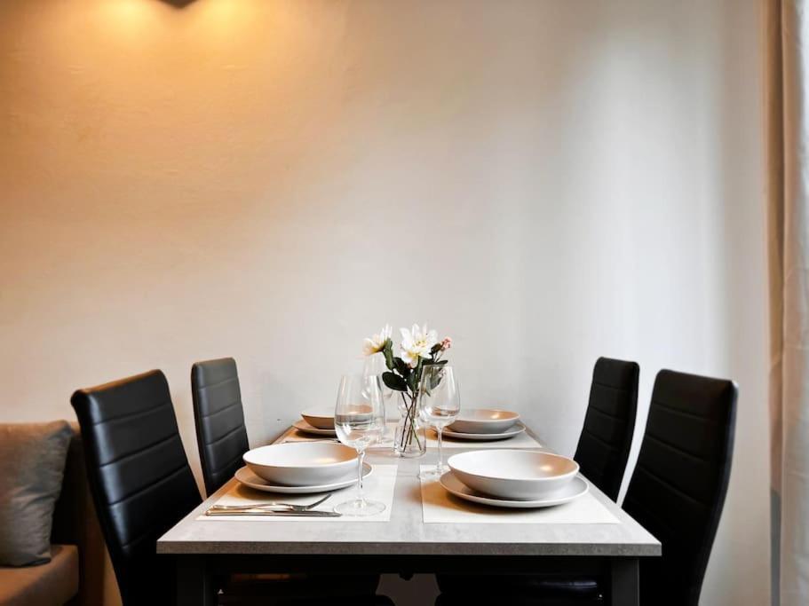 20 Min Duomo - Modern Apartamento Milán